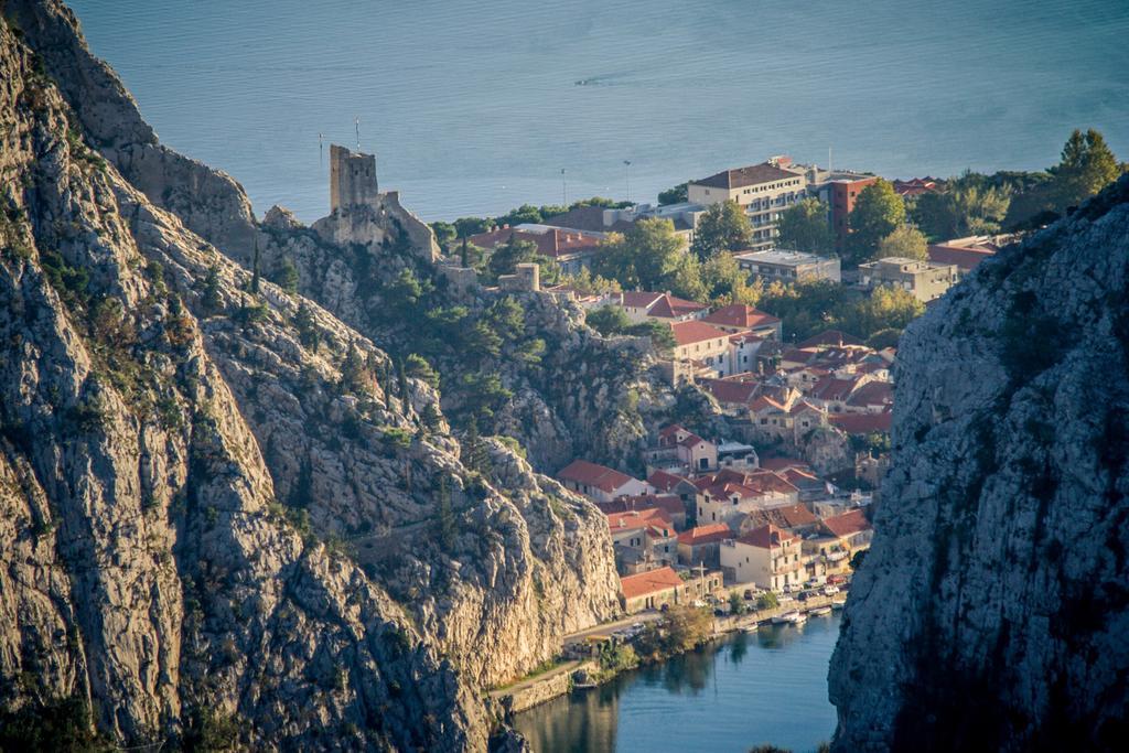 Apartments Dada Omiš Exterior foto